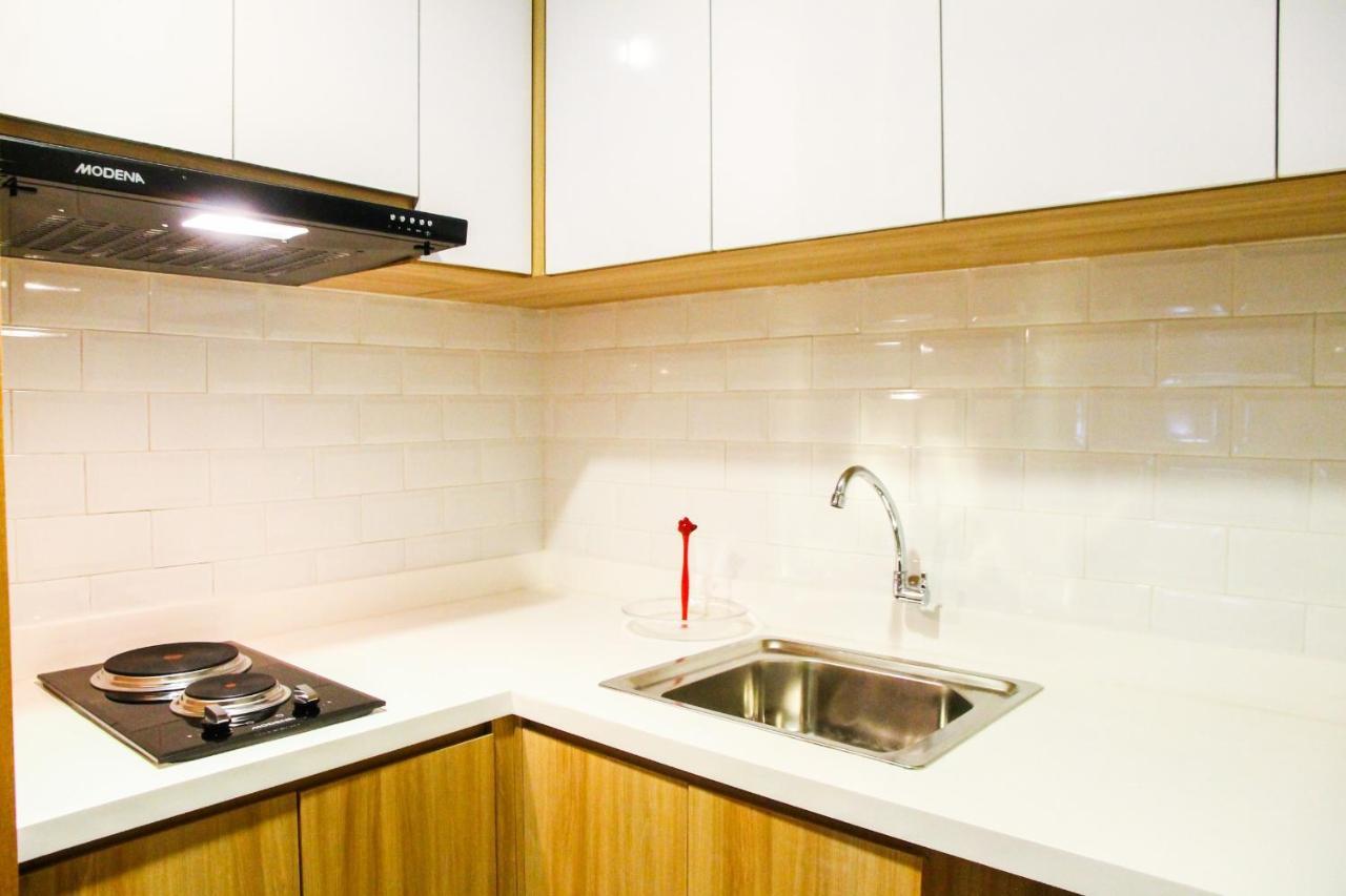 Scandinavian Japanese Style Studio The Oasis Apartment By Travelio Bekasi Buitenkant foto